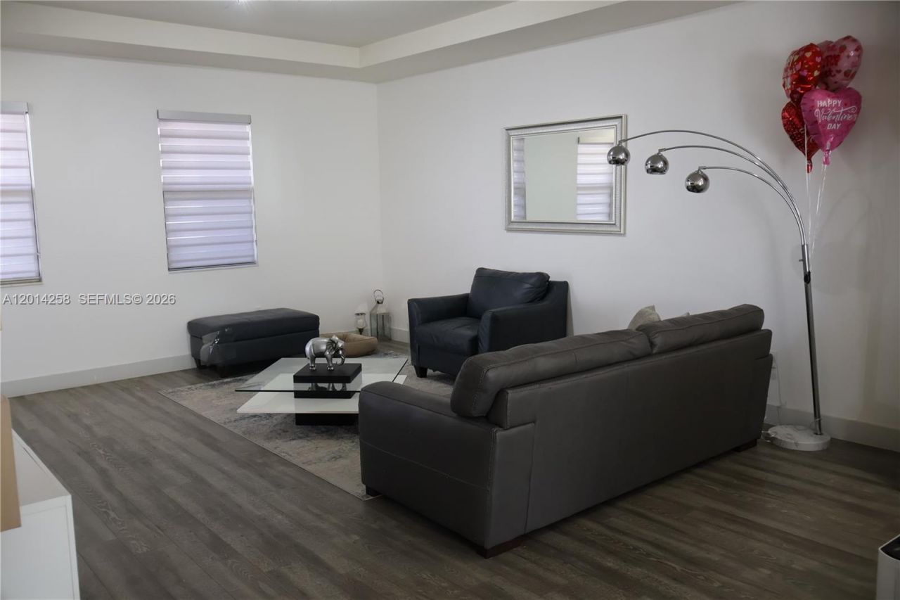 Please Call For Address, Unit 33, Doral, FL 33178 Photo