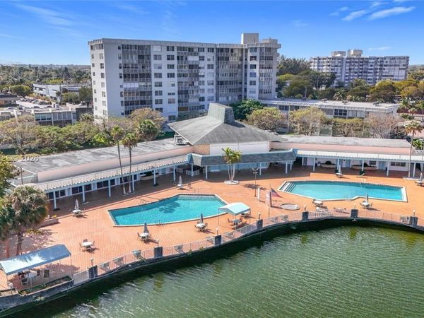 1401 NE Miami Gardens Dr , Unit 286, Miami, FL 33179