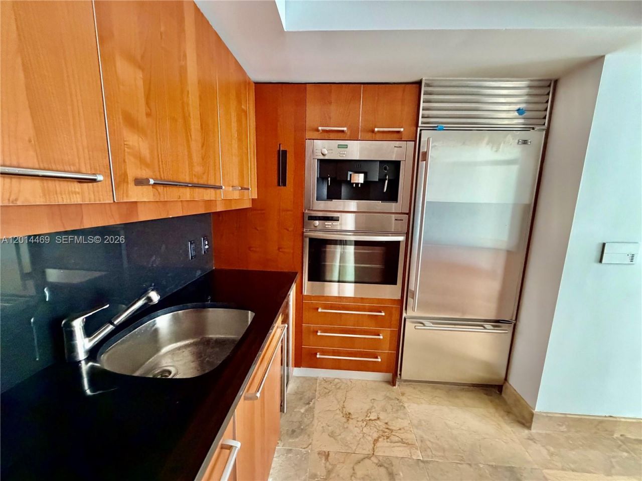 1331 Brickell Bay Dr , Unit 1006, Miami, FL 33131 Photo