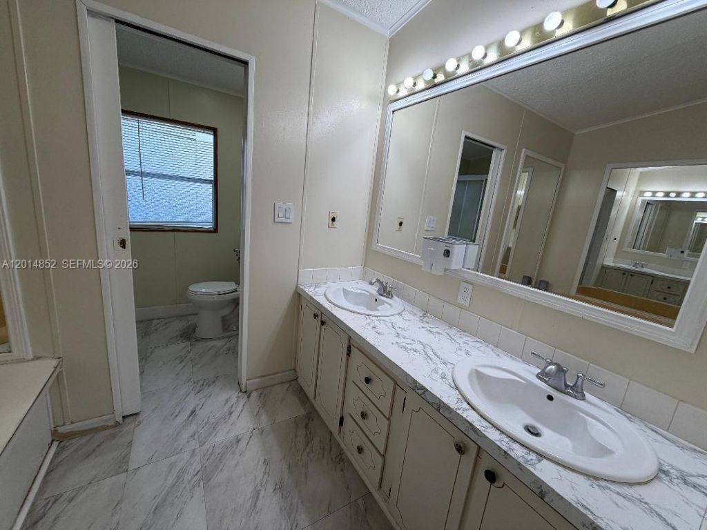 19800 SW 180th Ave Unit 105 , Miami, FL 33187 Photo
