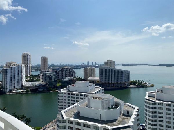 950 Brickell Bay Dr , Unit 2711, Miami, FL 33131