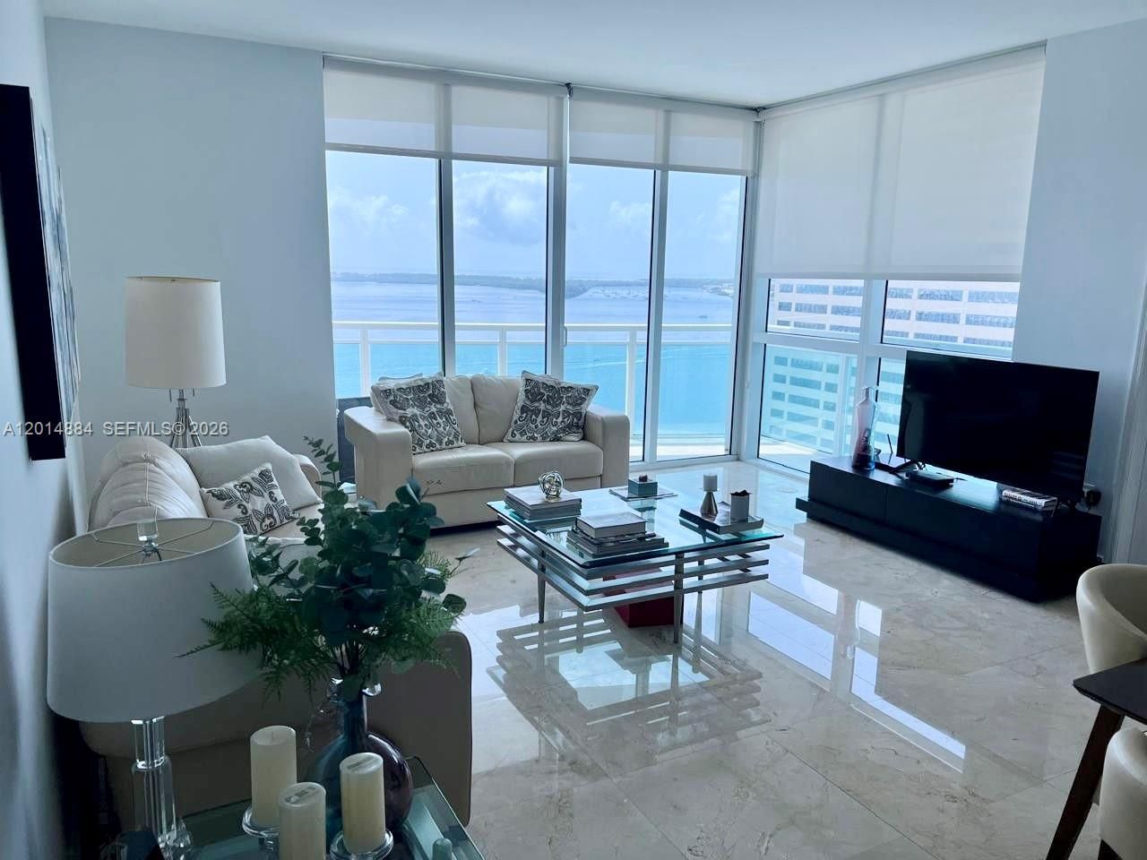 950 Brickell Bay Dr, Unit 2711, Miami, FL 33131 Photo