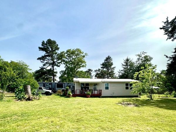 78332 S 4760 Road, Stilwell, OK 74960