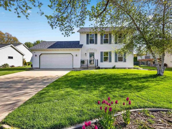 668 Ruxton Ridge Drive, Sun Prairie, WI 53590