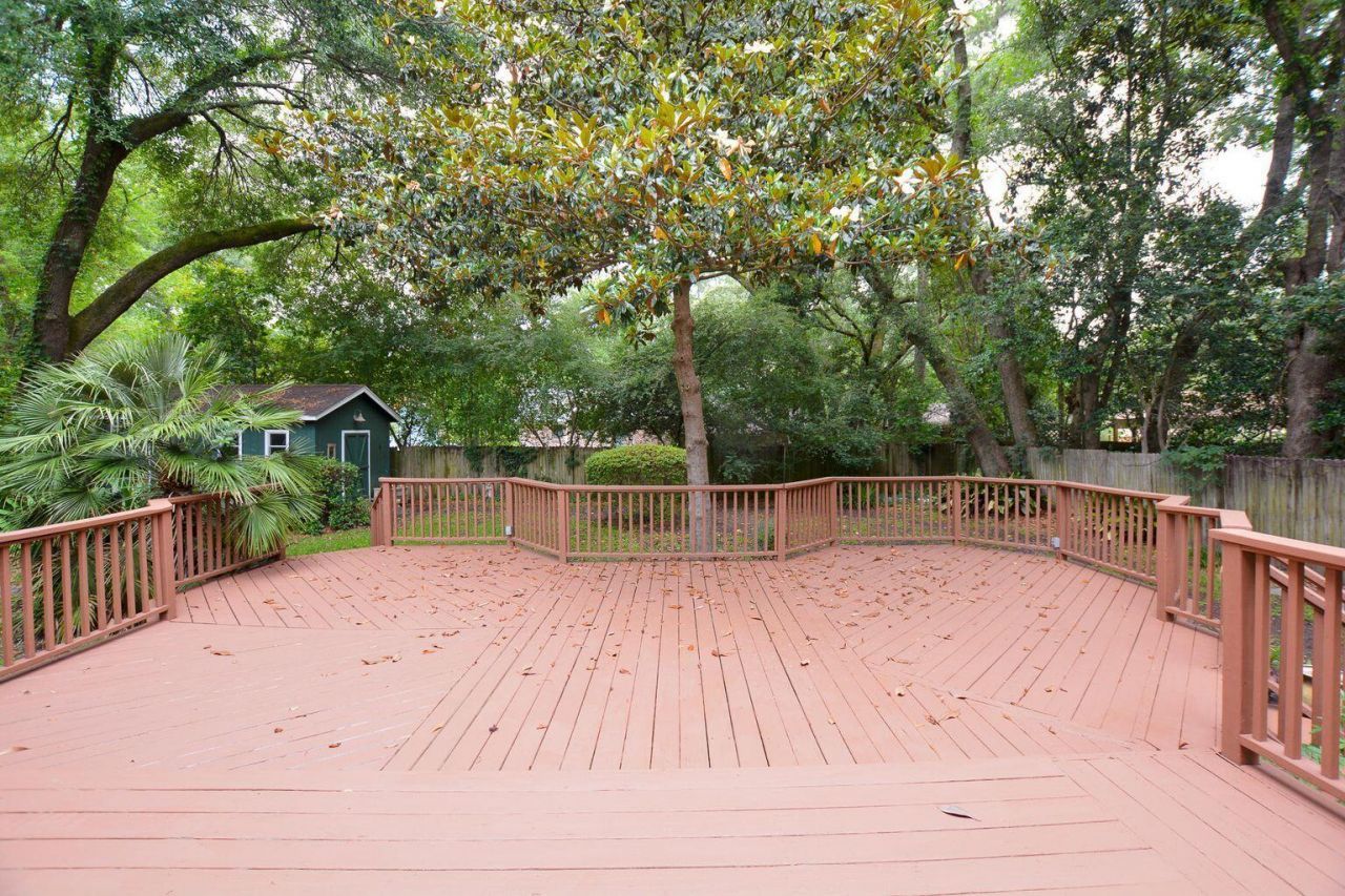 2156 Forest Lakes Boulevard Photo 29