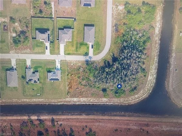 891 Yellowbird DR , FORT MYERS, FL 33913