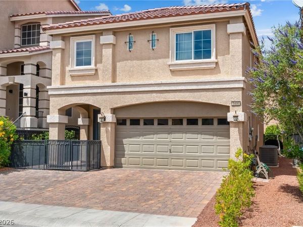 5400 Holding Avenue , Las Vegas, NV 89139