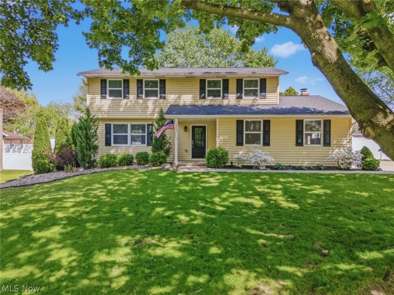 5406 Limerick Avenue NW, North Canton, OH 44720 Photo 2