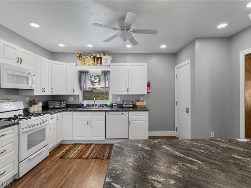 722 S Vine Street, Orrville, OH 44667 Photo 11