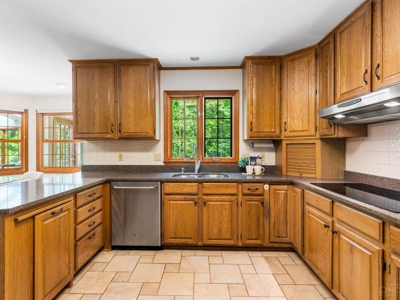 9701 Loveland Madeira Road, Symmes Township, OH 45140 Photo 20