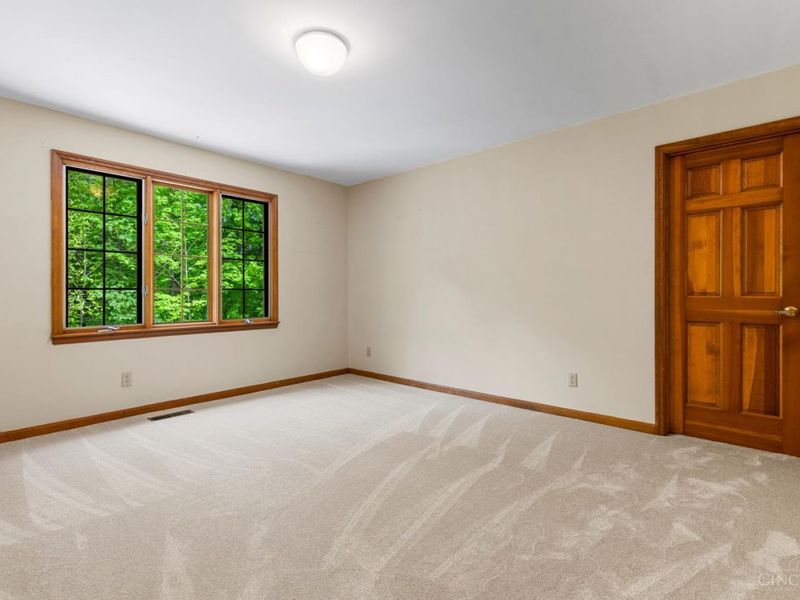 9701 Loveland Madeira Road, Symmes Township, OH 45140 Photo 41