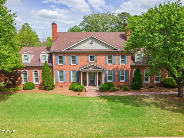 139 Windemere Circle , Jackson, TN 38305