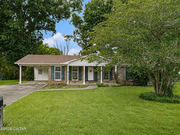 83 Overton Drive, Jackson, TN 38301