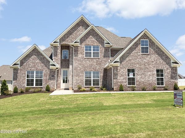 170 Providence Drive , Medina, TN 38355