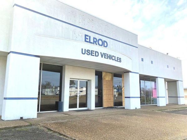 2500 E Harding Avenue, Pine Bluff, AR 71601