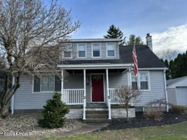 265 PENN Avenue, Elysburg, PA 17824