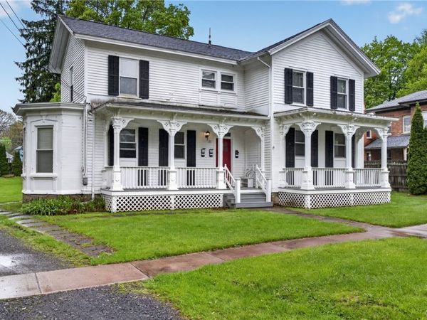 23 Grove Street, Baldwinsville, NY 13027