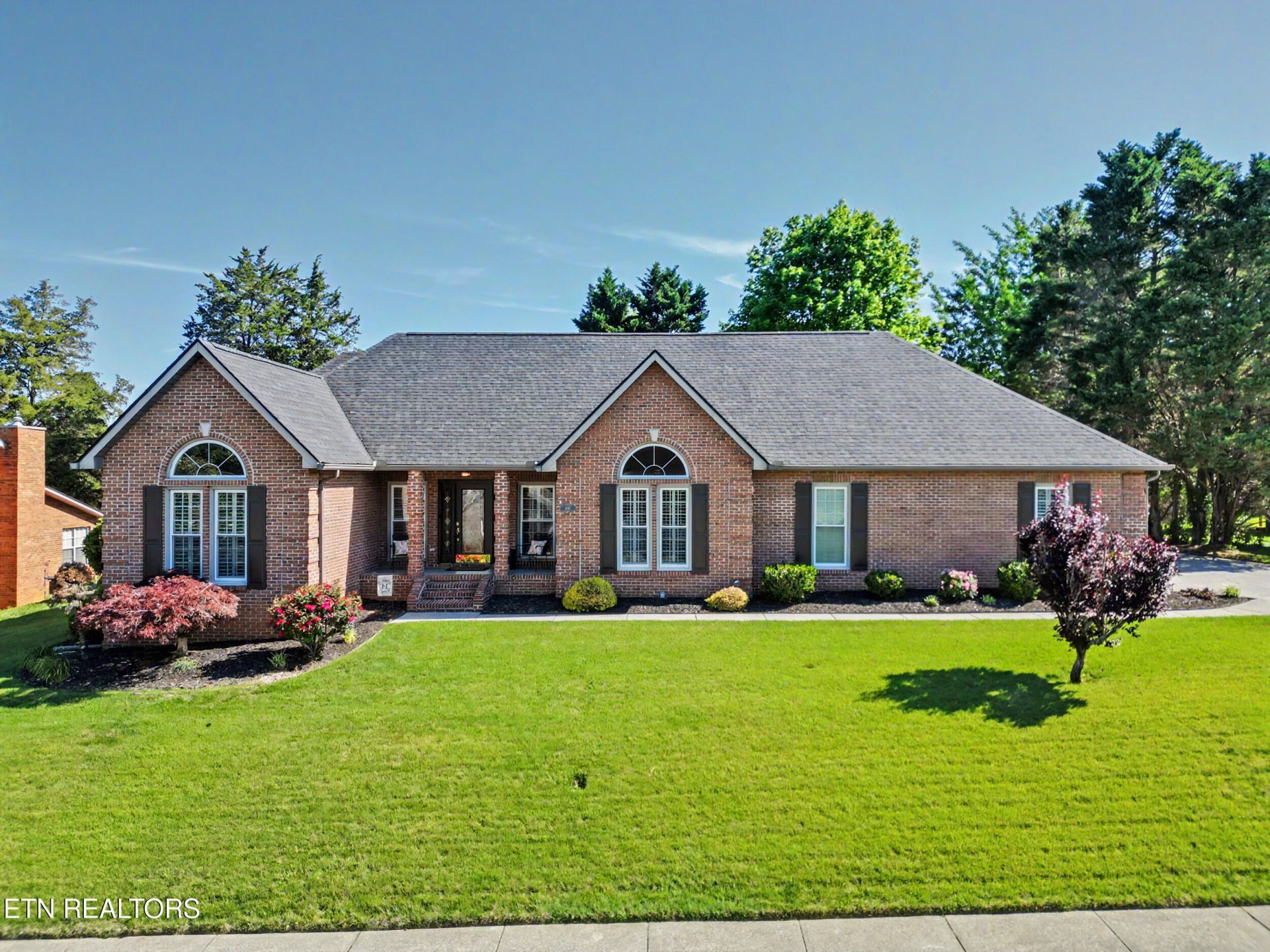 818 Somerset Drive, Maryville, TN 37803 Main Photo