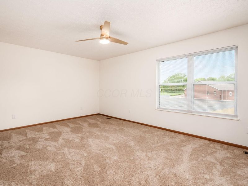 1492 Pine Wild Drive, Columbus, OH 43223 Photo 21