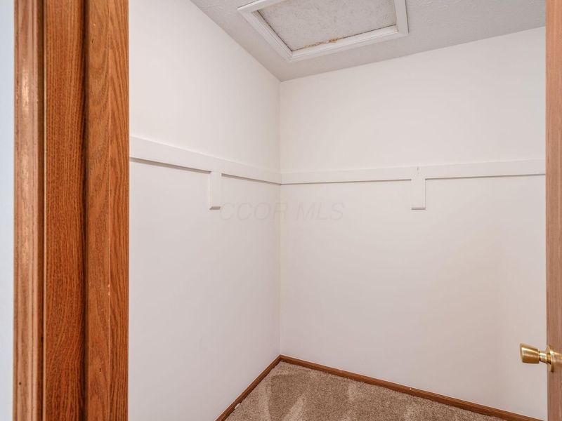 1492 Pine Wild Drive, Columbus, OH 43223 Photo 25