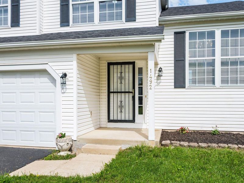 1492 Pine Wild Drive, Columbus, OH 43223 Photo 4