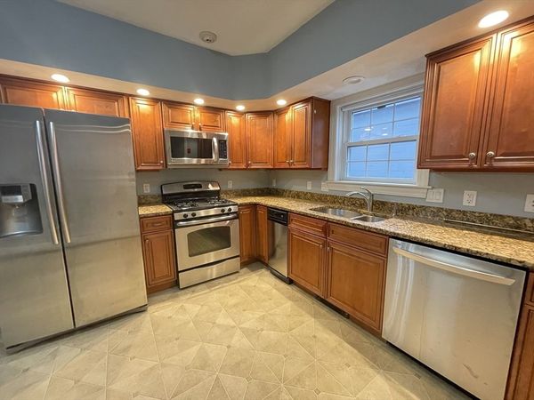 79 Pleasant St, Unit 2, Leominster, MA 01453