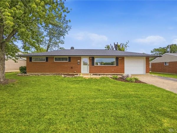 6136 Old Troy Pike, Huber Heights, OH 45424