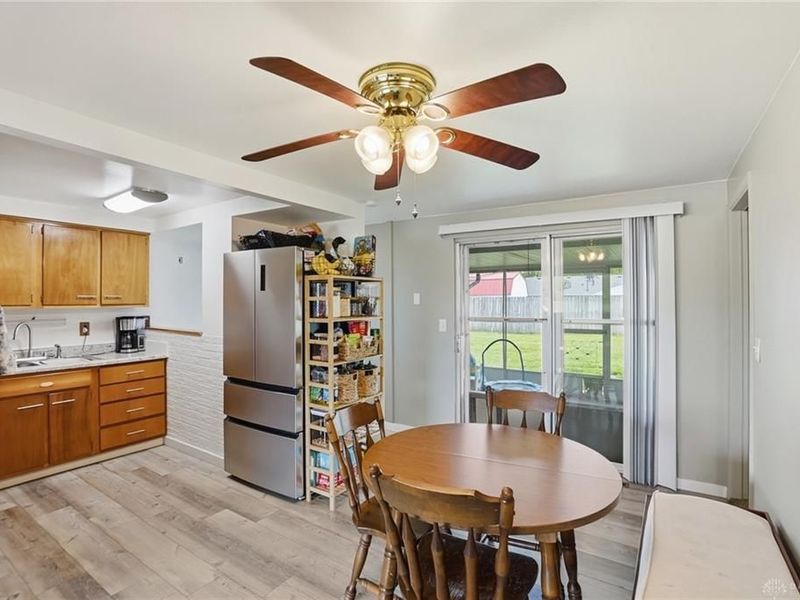 6136 Old Troy Pike, Huber Heights, OH 45424 Photo 7