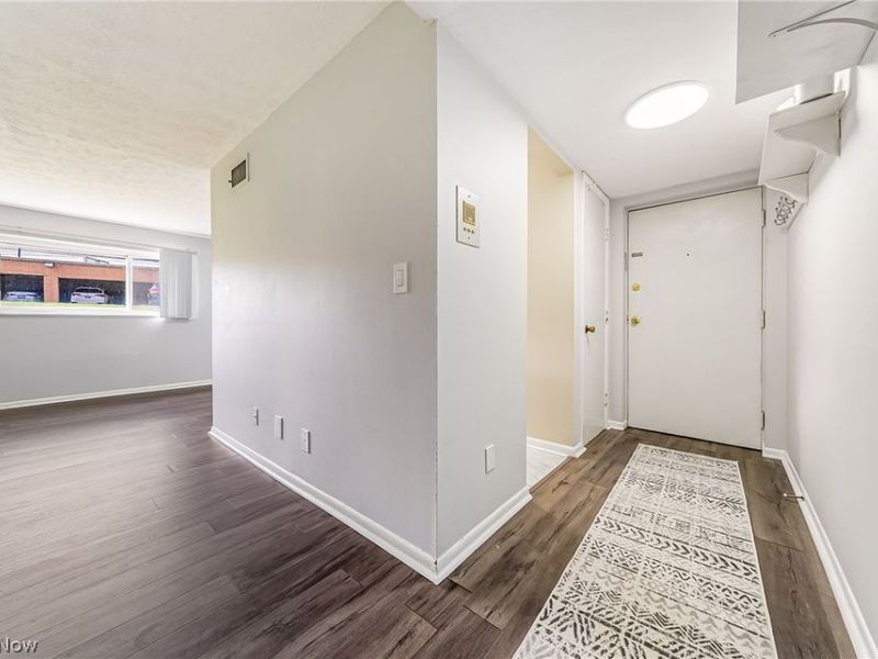 22011 River Oaks Drive, Unit A3, Rocky River, OH 44116 Photo 13
