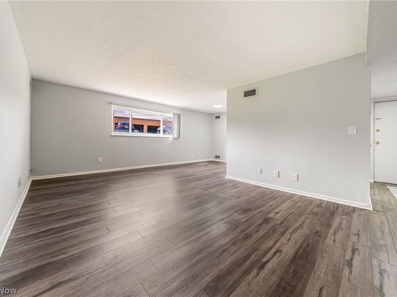 22011 River Oaks Drive, Unit A3, Rocky River, OH 44116 Photo 4