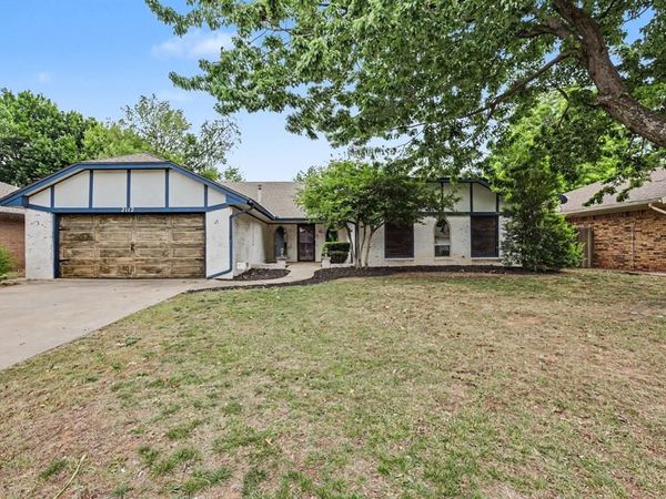 2112 Bentham Place, Yukon, OK 73099