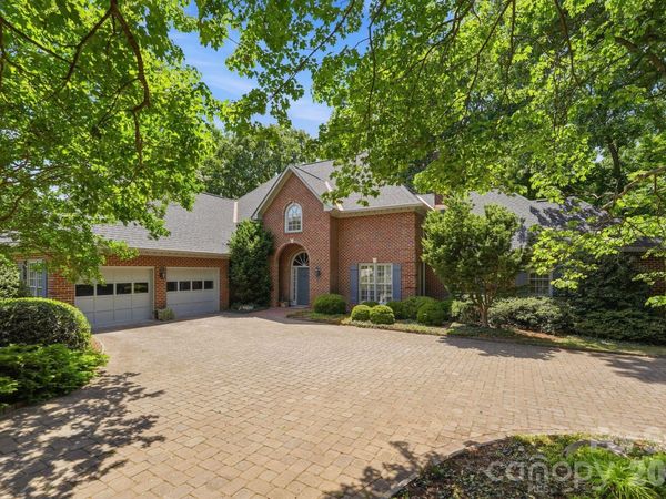 4145 Moorland Drive , Charlotte, NC 28226