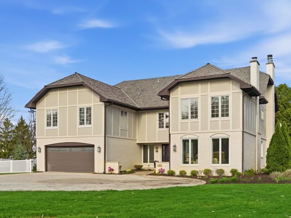 11 Princeton Road , Hinsdale, IL 60521