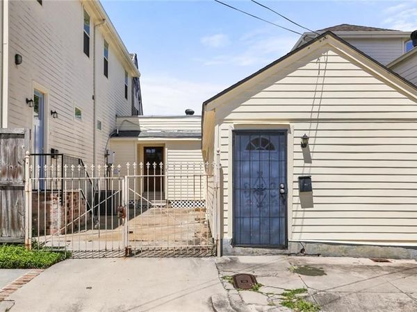 801 AUSTERLITZ Street , Unit B, New Orleans, LA 70115
