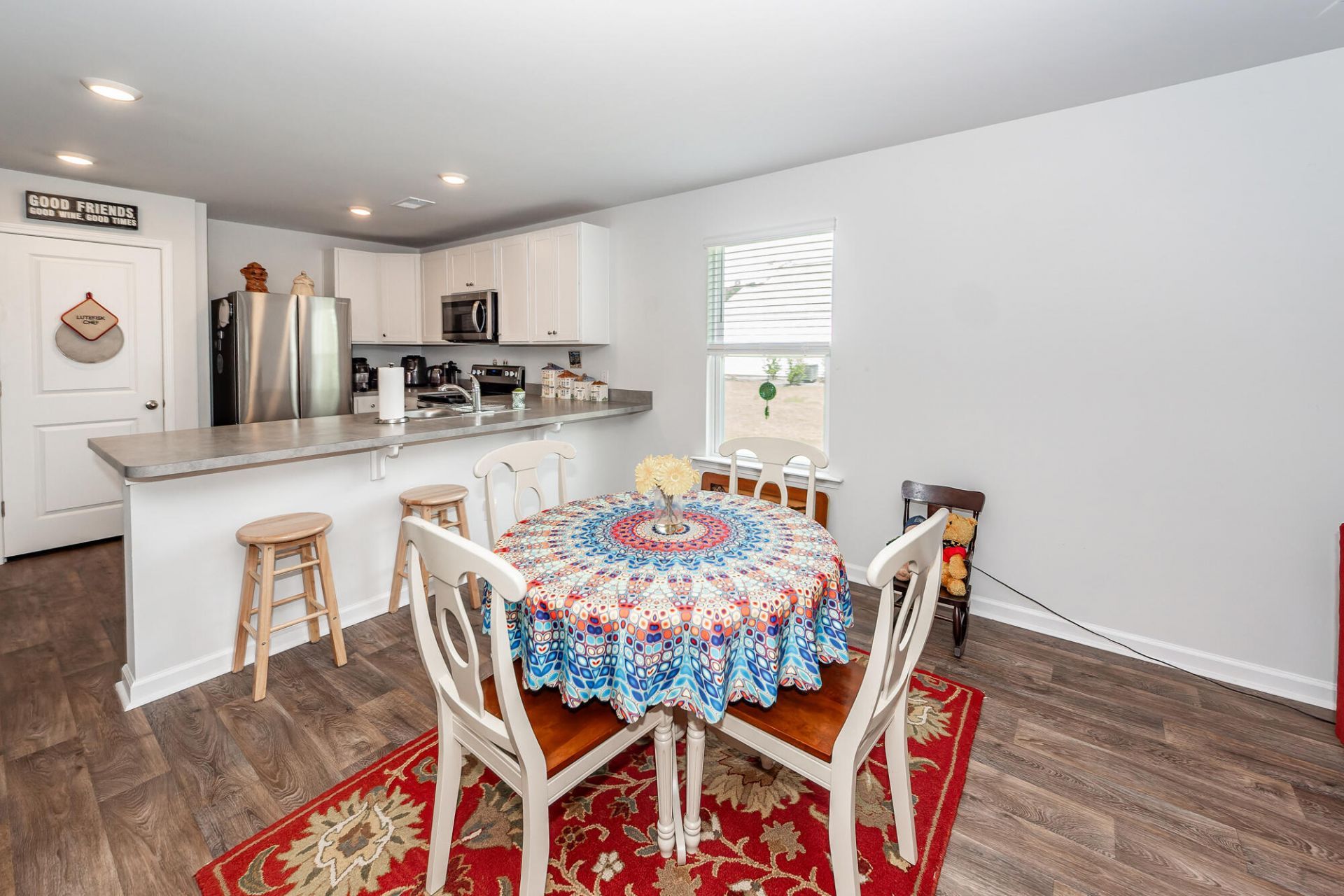 506 Shady Maple Street Photo 11