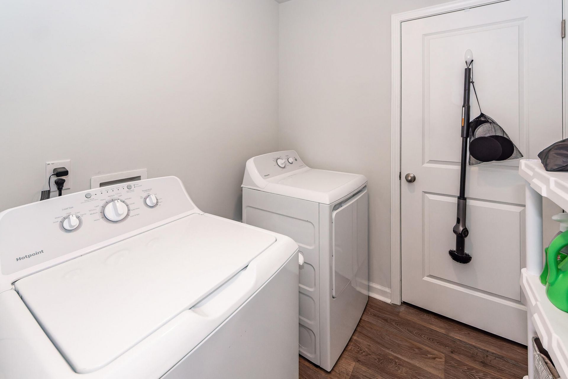 506 Shady Maple Street Photo 33