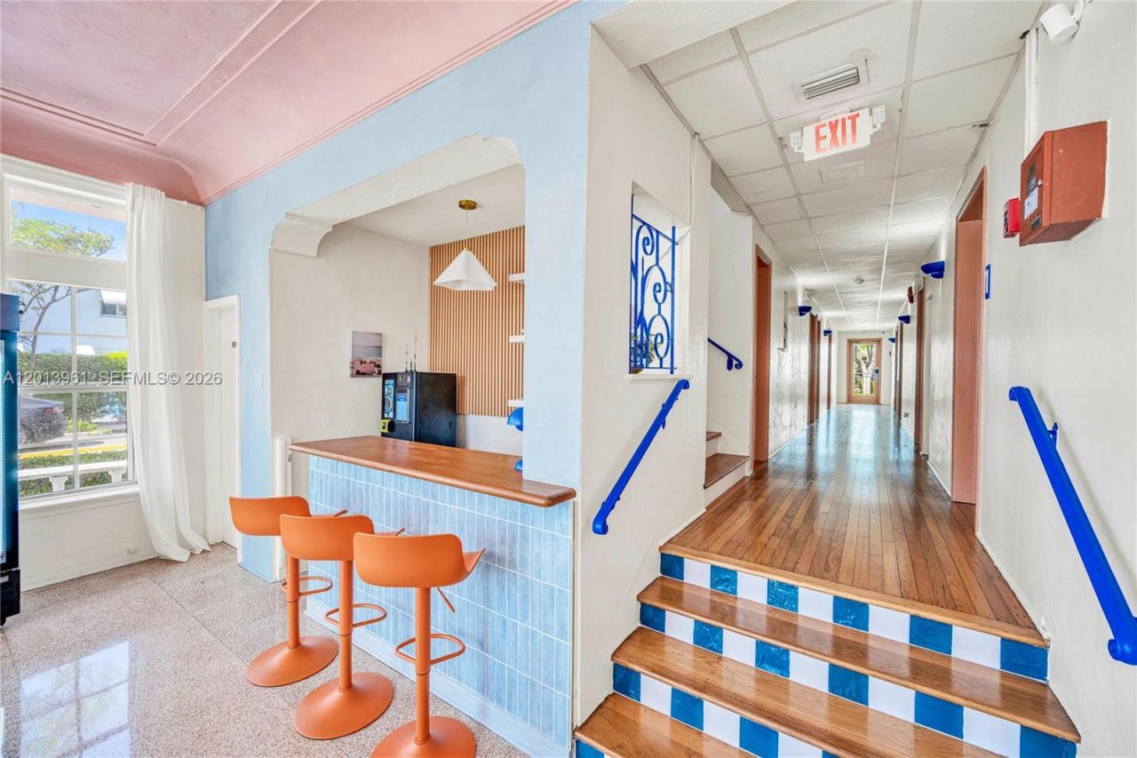 7643 Harding Ave , Miami Beach, FL 33141 Photo