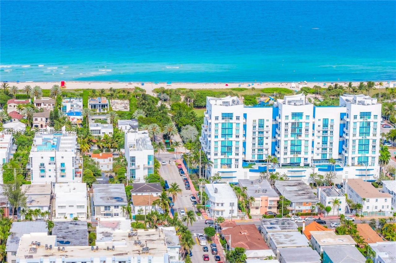 7643 Harding Ave , Miami Beach, FL 33141 Photo
