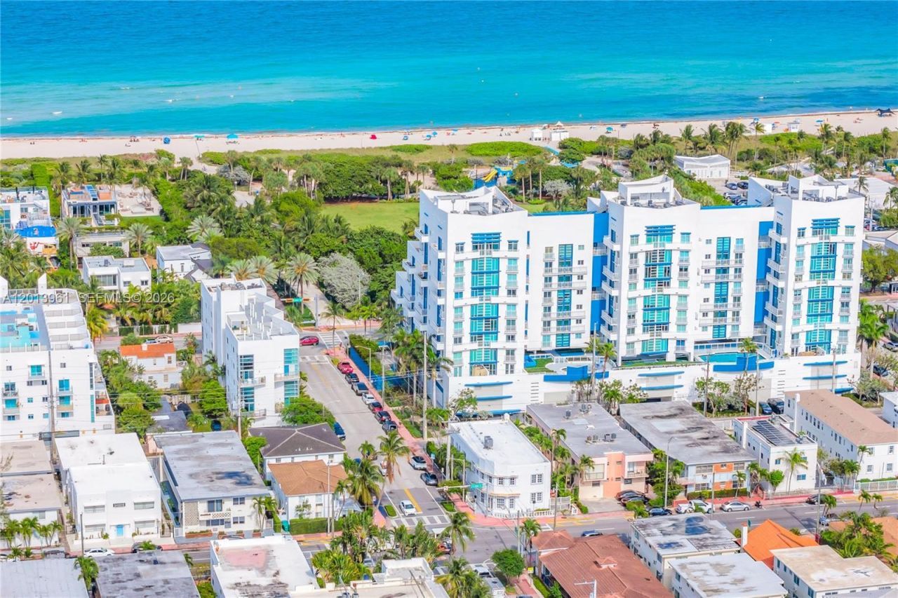 7643 Harding Ave , Miami Beach, FL 33141 Photo