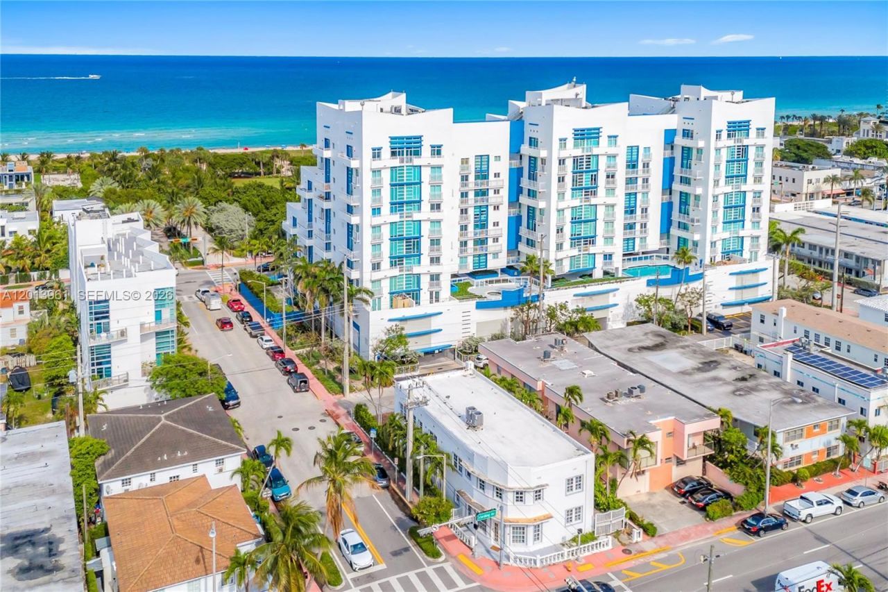 7643 Harding Ave , Miami Beach, FL 33141 Photo