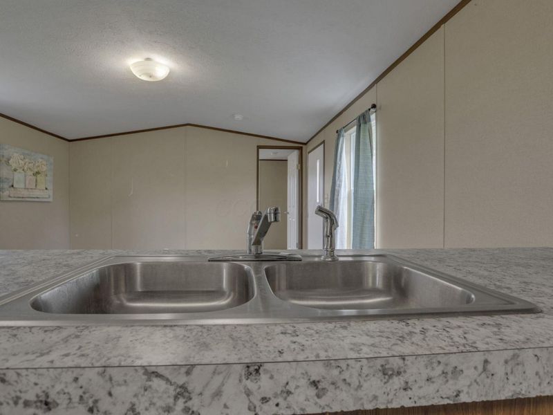 7925 Hunter Road SW, Amanda, OH 43102 Photo 15