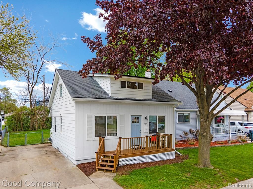 310 Massoit Street, Clawson, MI 48017 Main Photo