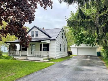 10444 Quirk Road, Van Buren Twp, MI 48111