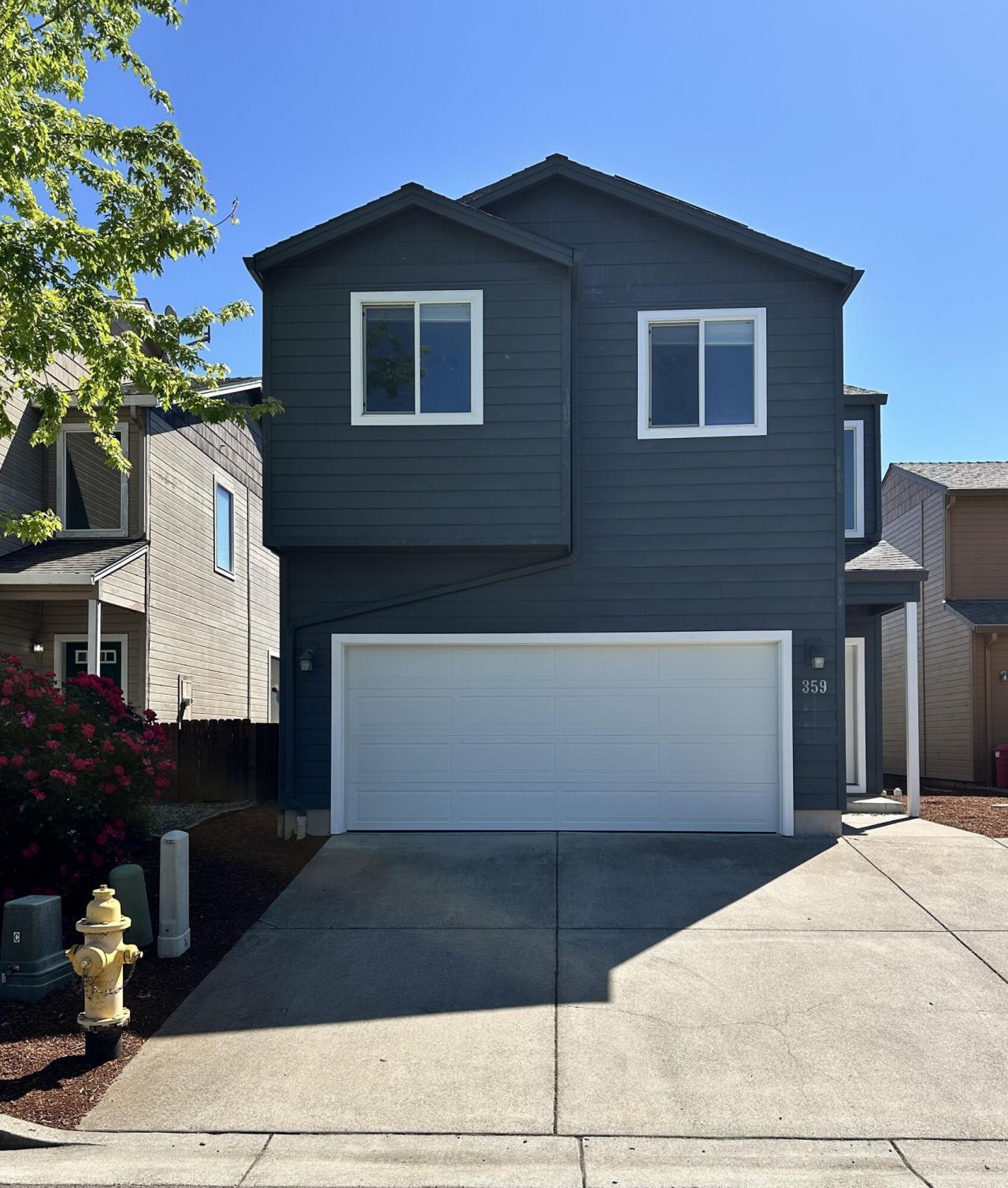 359 Jans Court, Central Point, OR 97502 Main Photo