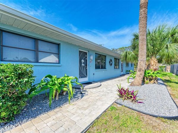 401 SHORE ROAD , NOKOMIS, FL 34275