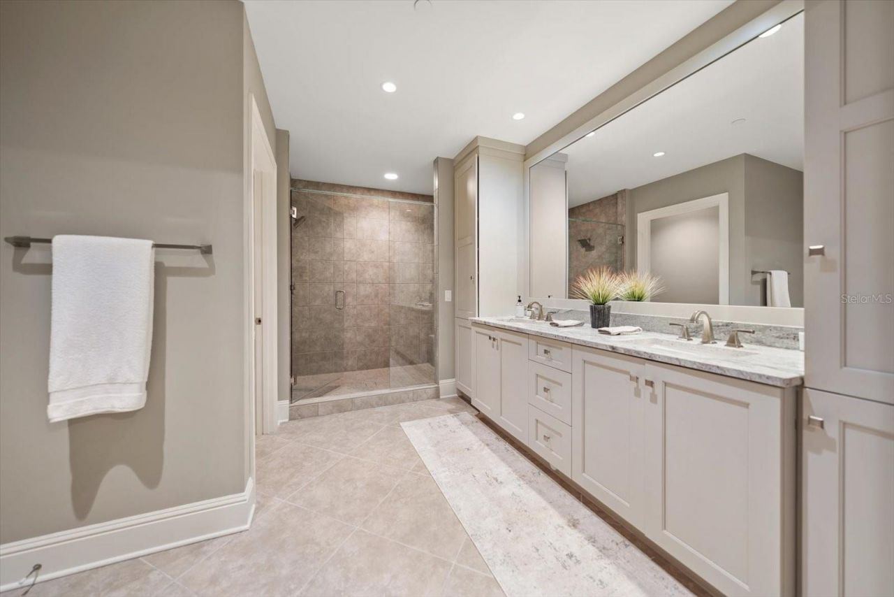 85 Belleview Boulevard, Unit 401, Belleair, FL 33756 Photo