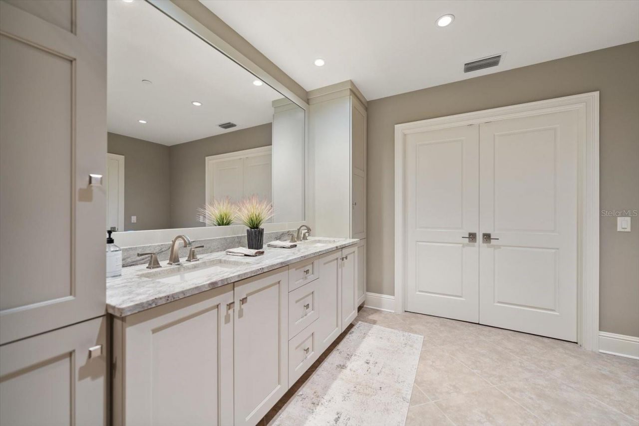 85 Belleview Boulevard, Unit 401, Belleair, FL 33756 Photo