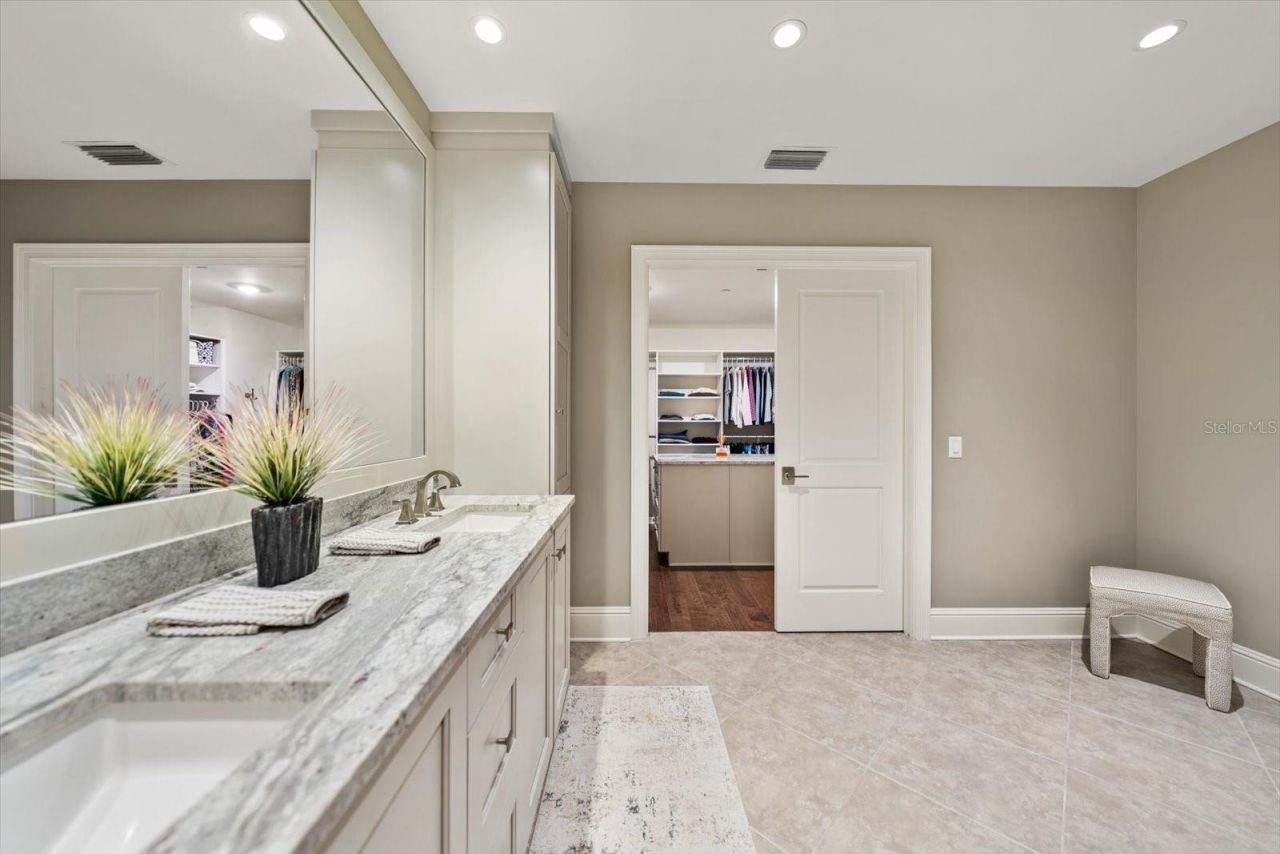 85 Belleview Boulevard, Unit 401, Belleair, FL 33756 Photo