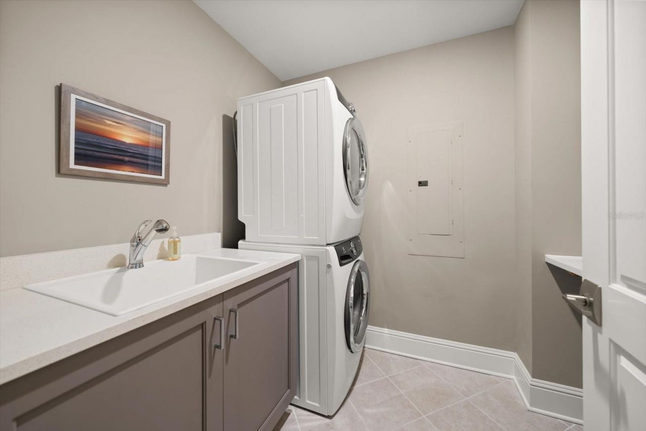 85 Belleview Boulevard, Unit 401, Belleair, FL 33756 Photo