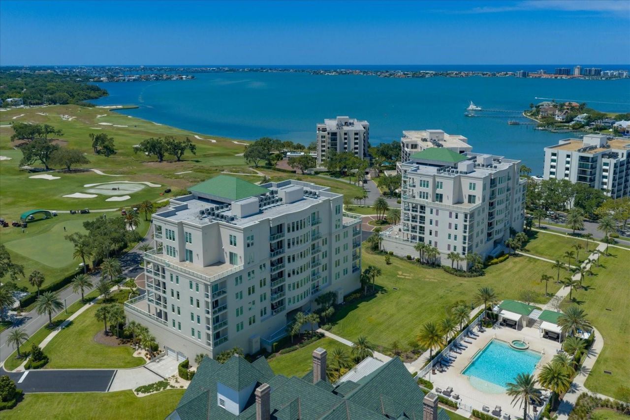 85 Belleview Boulevard, Unit 401, Belleair, FL 33756 Photo